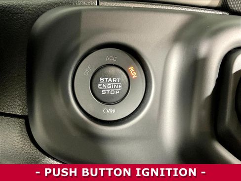 Used 2022 Jeep Wrangler Unlimited Sport AWD/4WD image 38