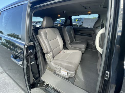 Used 2014 Honda Odyssey EX-L image 33