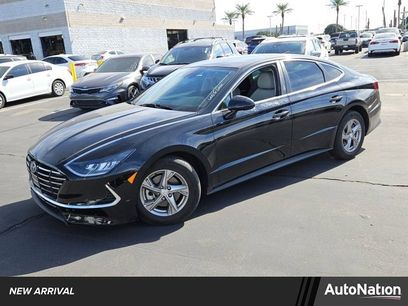 Used 2022 Hyundai Sonata SE w/ Cargo Package
