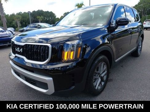 Certified 2024 Kia Telluride LX FWD image 1