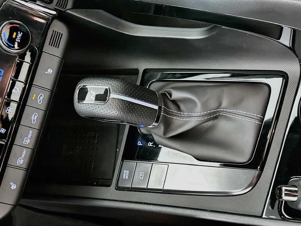 Certified 2023 Hyundai Elantra N FWD image 17