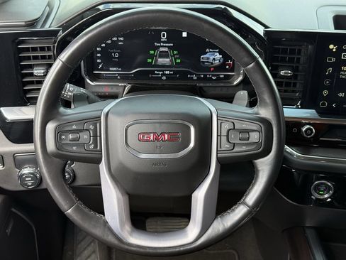 Used 2023 GMC Sierra 1500 SLT w/ SLT Premium Package RWD image 13