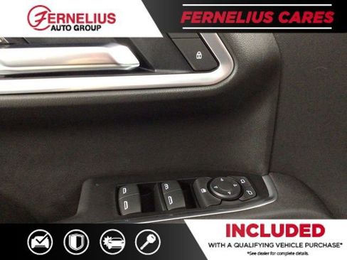 Used 2025 Chevrolet Silverado 1500 LT AWD/4WD image 16