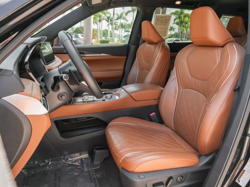 Used 2025 INFINITI QX60 Autograph w/ Cargo Package image 7