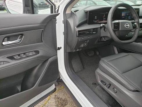 New 2025 Nissan Murano SV image 10