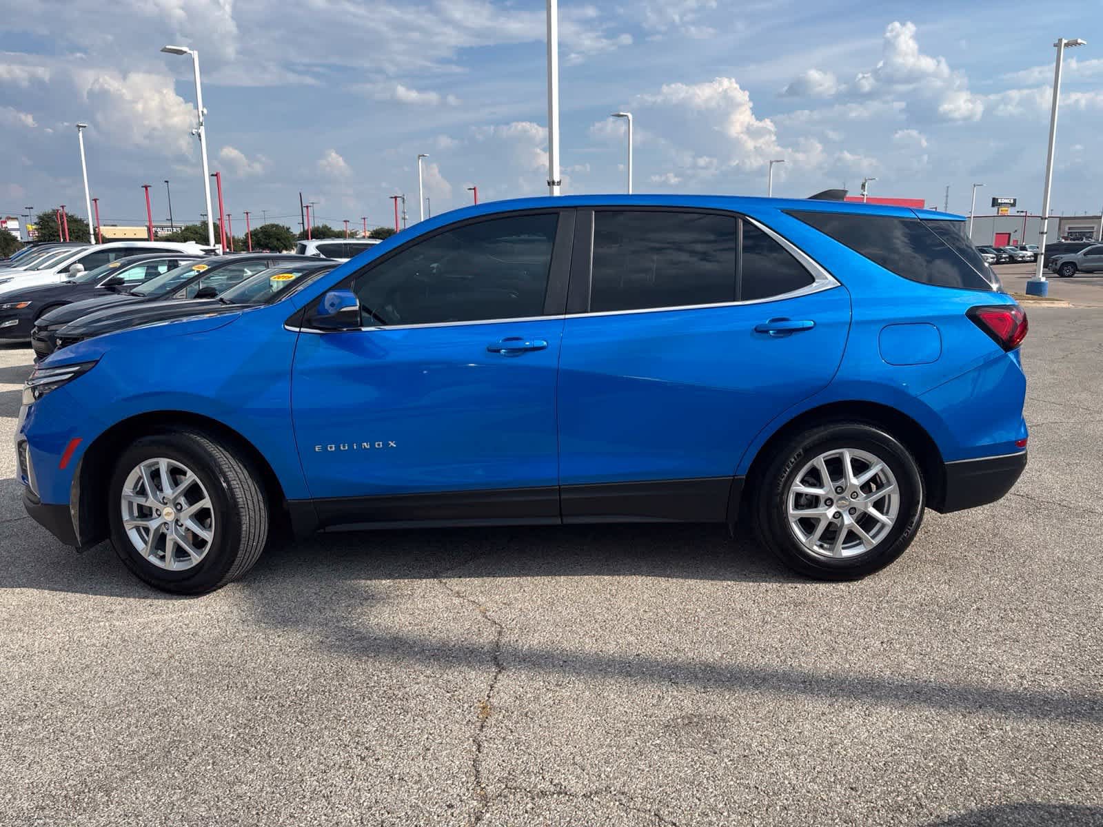 Used 2024 Chevrolet Equinox LT FWD image 8