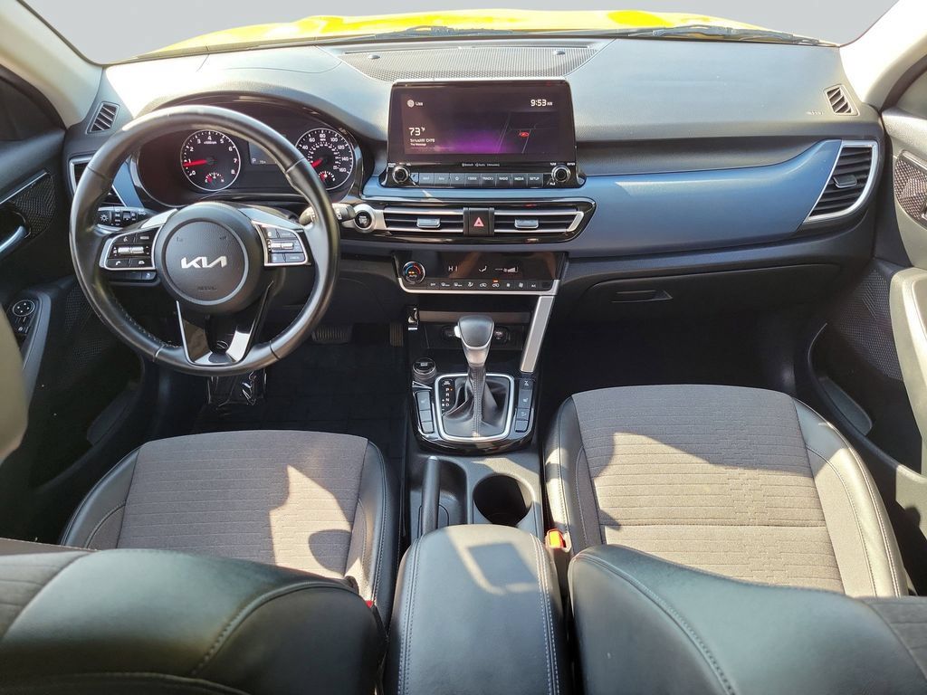Used 2022 Kia Seltos Nightfall Edition AWD/4WD image 10