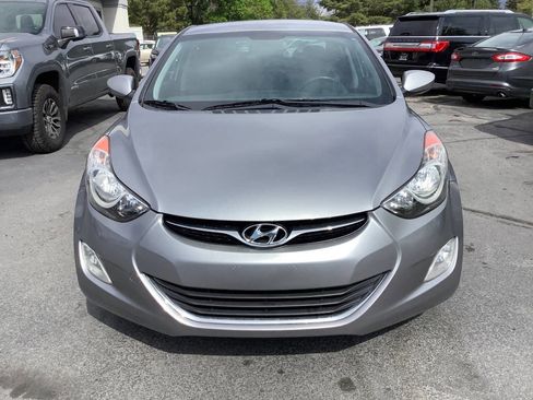 Used 2013 Hyundai Elantra GLS w/ Preferred Pkg FWD image 5