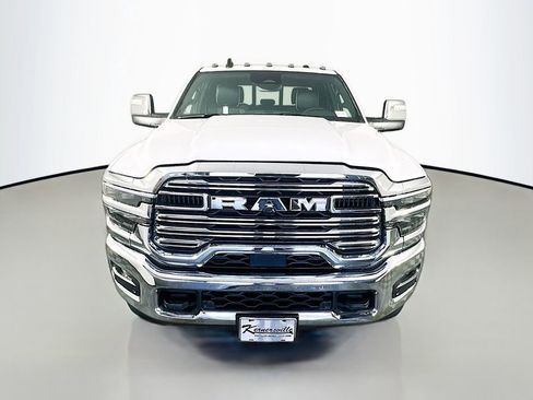 New 2026 RAM 2500 Laramie AWD/4WD image 2
