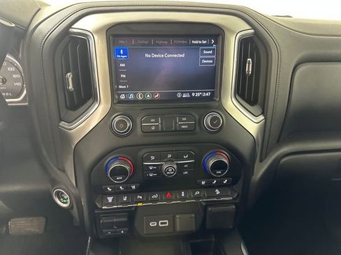 Used 2020 Chevrolet Silverado 3500 LTZ w/ LTZ Premium Package image 21