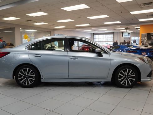 Used 2019 Subaru Legacy 2.5i Premium AWD/4WD image 13