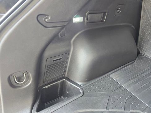Used 2023 Chevrolet Blazer RS w/ Driver Confidence II Package FWD image 41