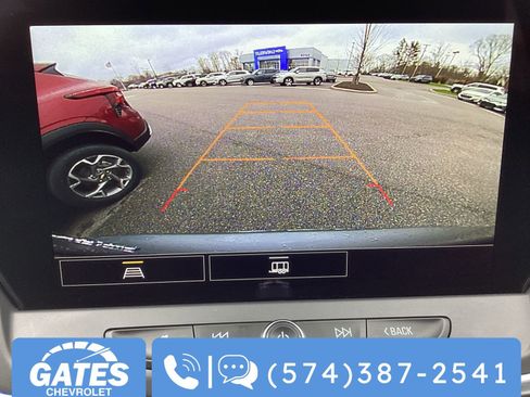 Used 2025 Chevrolet Blazer LT image 19