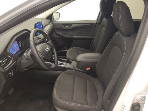 Used 2024 Ford Escape Active image 17