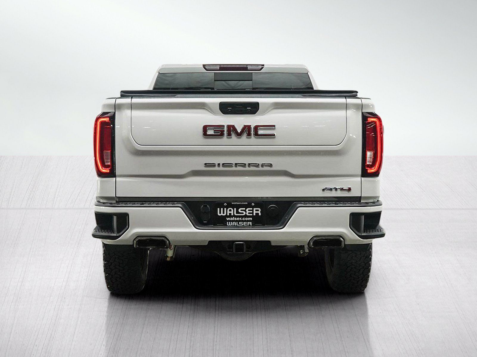 Used 2021 GMC Sierra 1500 AT4 w/ AT4 Preferred Package AWD/4WD image 4