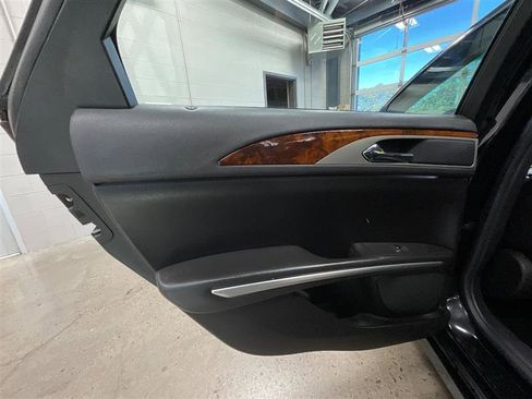 Used 2014 Lincoln MKZ Hybrid FWD image 21