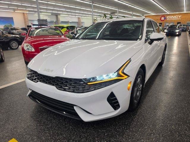 Used 2023 Kia K5 LXS FWD image 1