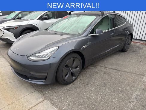 Used 2020 Tesla Model 3 Long Range image 2