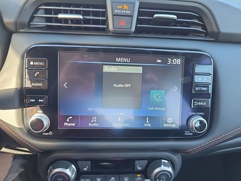 New 2025 Nissan Versa SR image 24