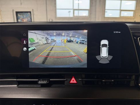 Used 2023 Kia Sportage EX image 18