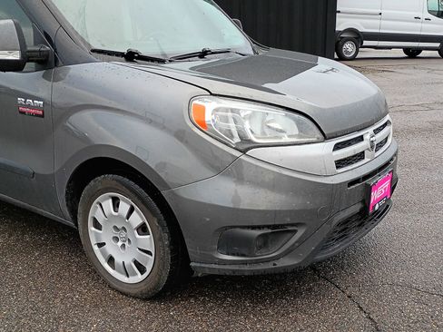 Used 2015 RAM ProMaster City Tradesman SLT image 3