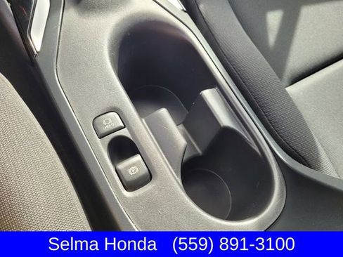 Used 2023 Toyota Corolla LE image 22