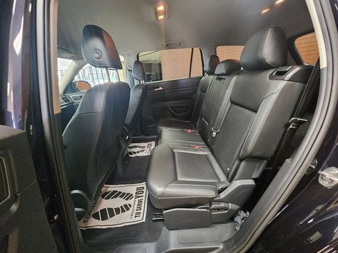 Used 2019 Volkswagen Atlas SE w/ Towing Package image 32