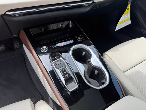 New 2026 Audi A6 Premium Plus AWD/4WD image 19