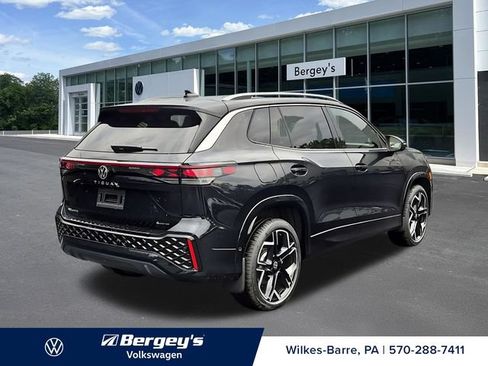 New 2026 Volkswagen Tiguan SEL R-Line AWD/4WD image 5