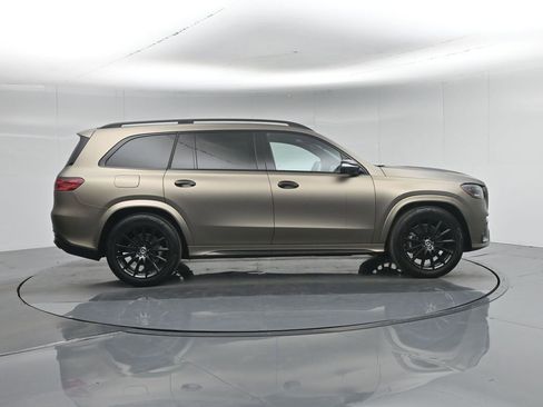 Used 2025 Mercedes-Benz GLS 450 4MATIC image 27