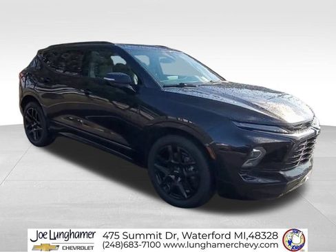 Certified 2023 Chevrolet Blazer RS w/ LPO, Floor Liner Package AWD/4WD image 2