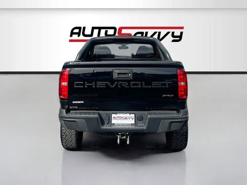 Used 2022 Chevrolet Colorado ZR2 w/ ZR2 Midnight Special Edition AWD/4WD image 6