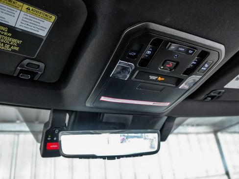 Used 2023 Toyota Sequoia Capstone AWD/4WD image 22
