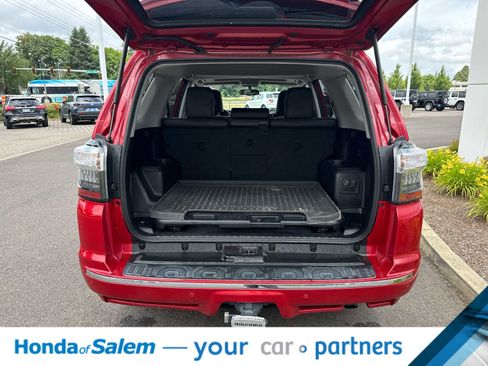 Used 2019 Toyota 4Runner Limited AWD/4WD image 19