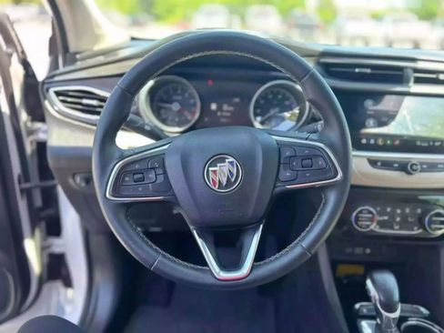 Used 2022 Buick Encore GX Select w/ Advanced Technology Package image 17
