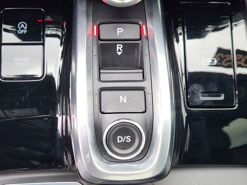 Used 2023 Acura MDX A-Spec image 13