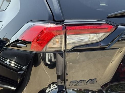 Used 2025 Toyota RAV4 XLE Premium FWD image 6