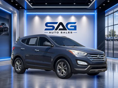 Used 2015 Hyundai Santa Fe Sport w/ Option Group 02 FWD image 2