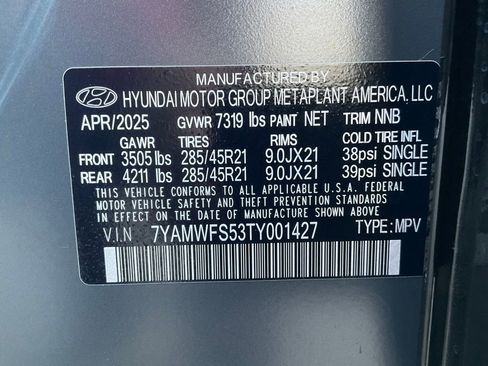 Used 2026 Hyundai Ioniq 9 Limited image 24