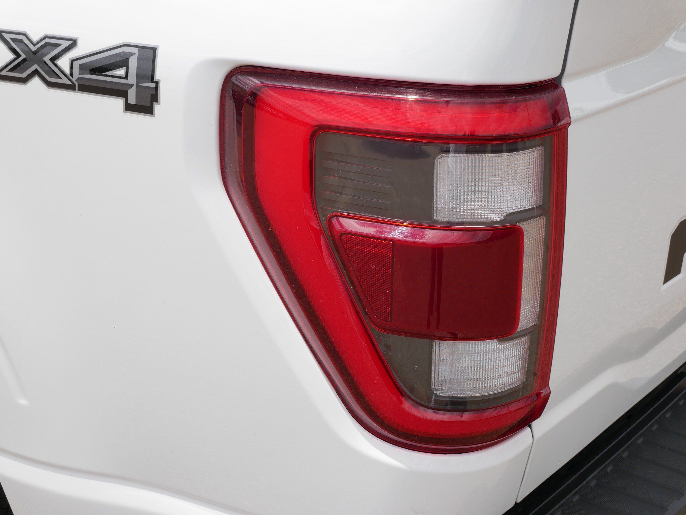 Used 2023 Ford F150 Lariat w/ Equipment Group 502A High AWD/4WD image 17