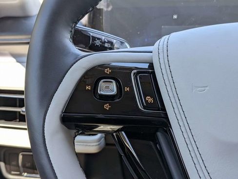 New 2026 Lincoln Aviator Premiere image 25