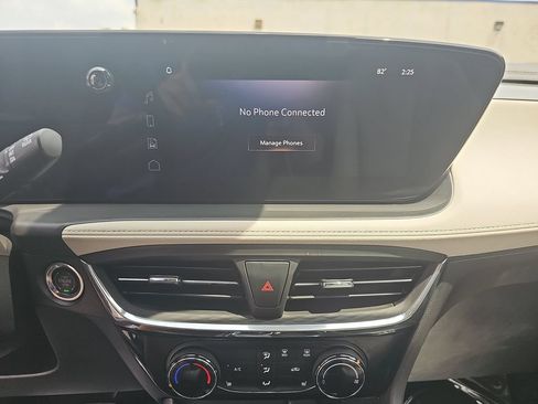 Certified 2025 Buick Encore GX Sport Touring w/ Comfort Package AWD/4WD image 25