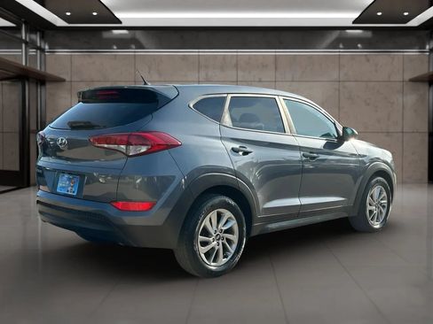 Used 2018 Hyundai Tucson SE FWD image 29