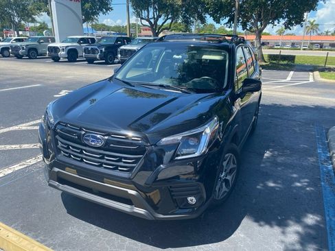 Used 2024 Subaru Forester Premium AWD/4WD image 4