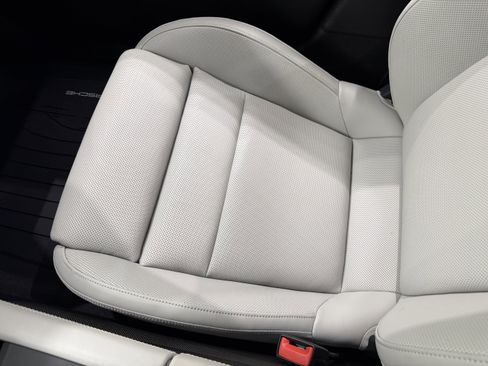 Certified 2023 Porsche Taycan 4 Cross Turismo image 50