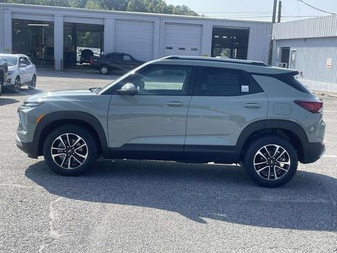 New 2026 Chevrolet TrailBlazer LT FWD image 6