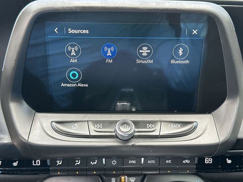 Used 2019 Chevrolet Camaro SS RWD image 13