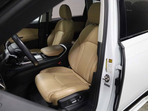 Used 2021 Audi Q7 3.0T Prestige image 5