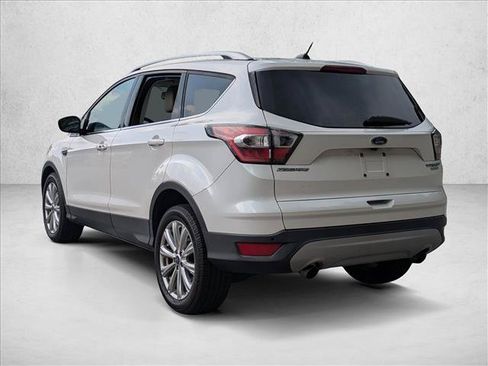 Used 2017 Ford Escape Titanium FWD image 8