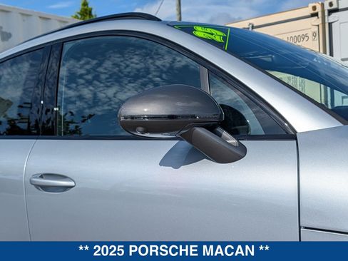 Used 2025 Porsche Macan Turbo AWD/4WD image 11